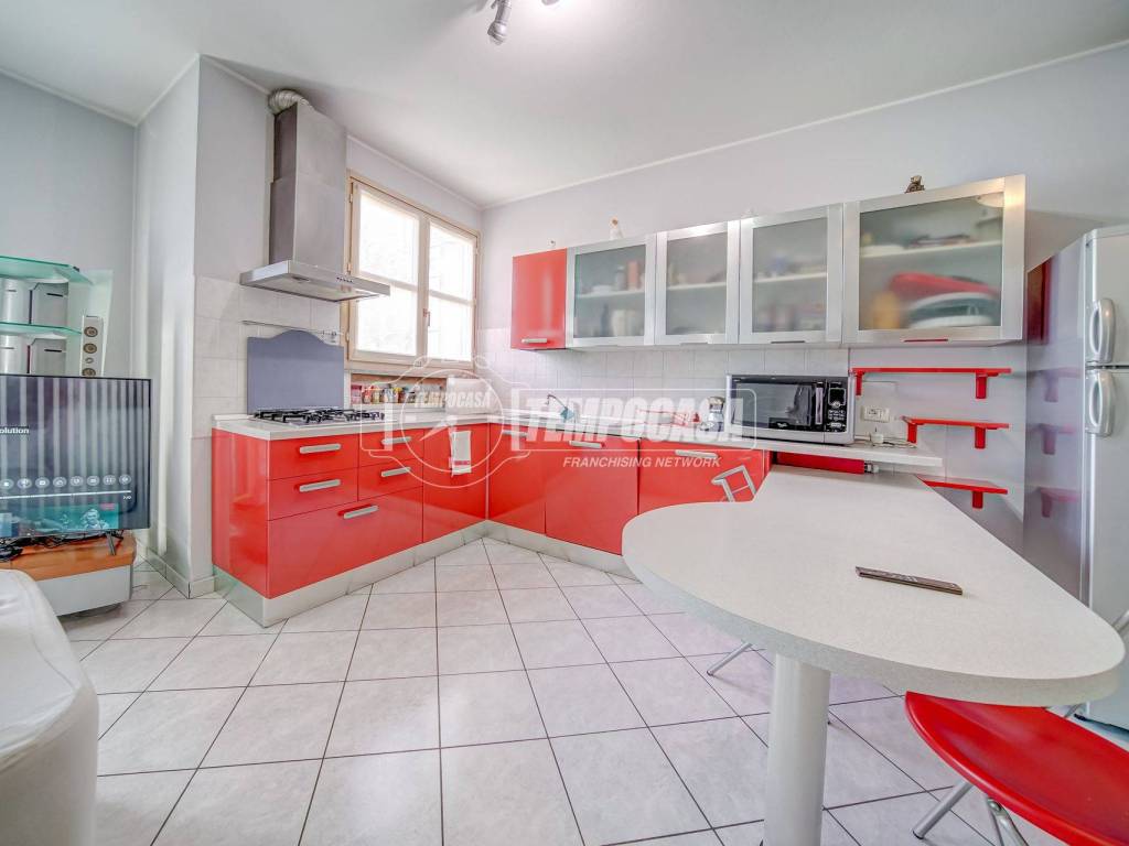 appartamento in vendita a Sesto Calende