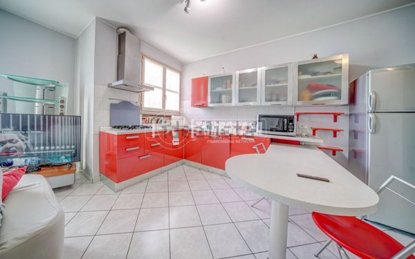 appartamento in vendita a Sesto Calende