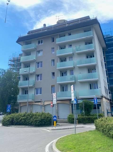 appartamento in vendita a Sesto Calende