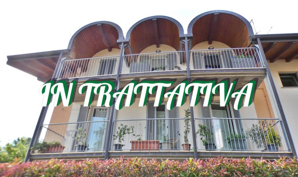appartamento in vendita a Sesto Calende