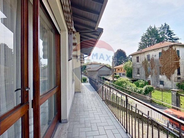 appartamento in vendita a Sesto Calende