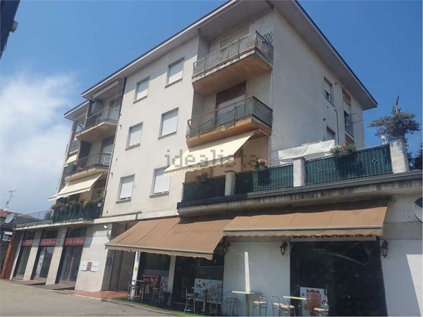 appartamento in vendita a Sesto Calende