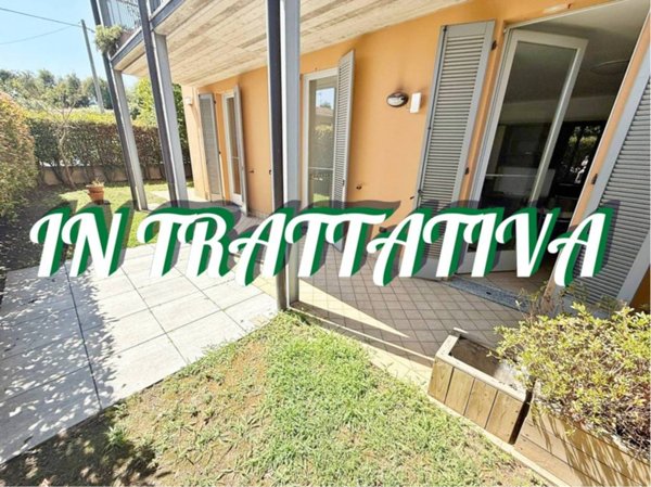 appartamento in vendita a Sesto Calende
