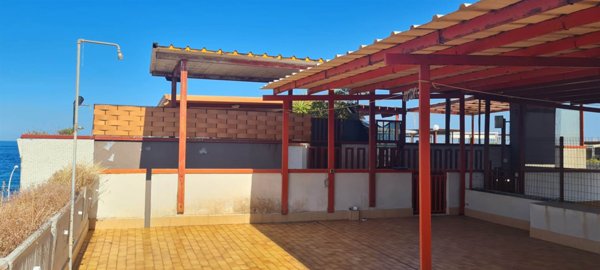 appartamento in vendita a Sesto Calende in zona Sant'Anna