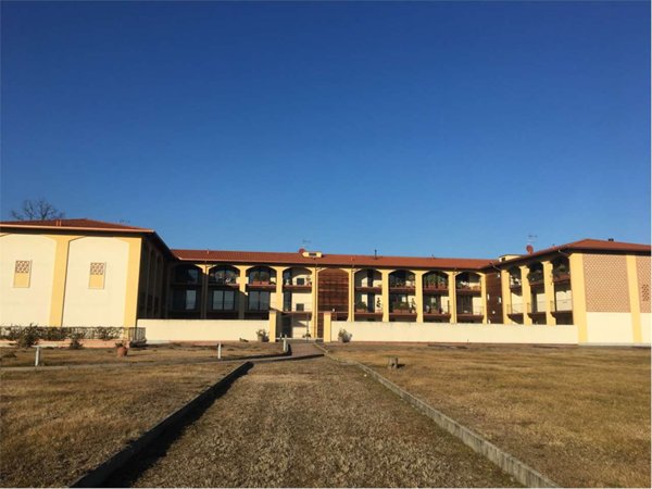 appartamento in vendita a Sesto Calende