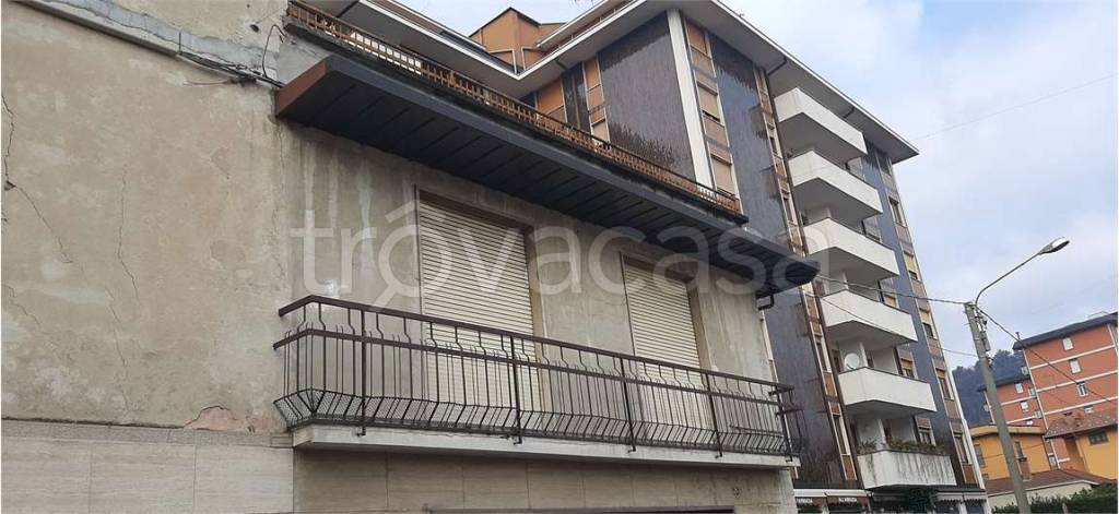 appartamento in vendita a Sesto Calende