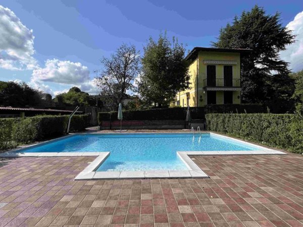 appartamento in vendita a Sesto Calende in zona Sant'Anna