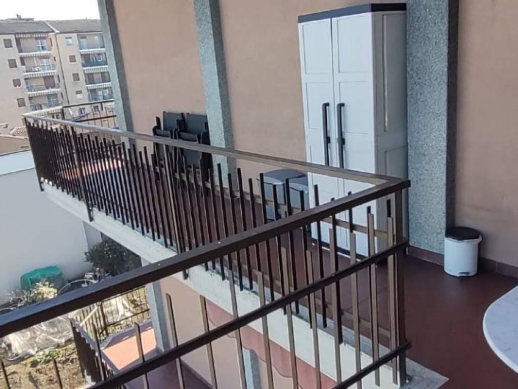 appartamento in vendita a Sesto Calende