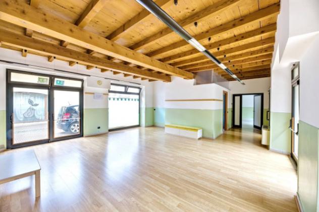 trivano in vendita a Sesto Calende