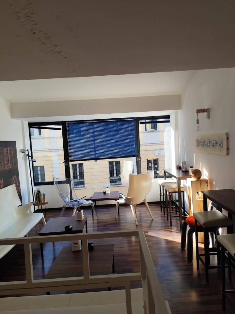 negozio in vendita a Sesto Calende