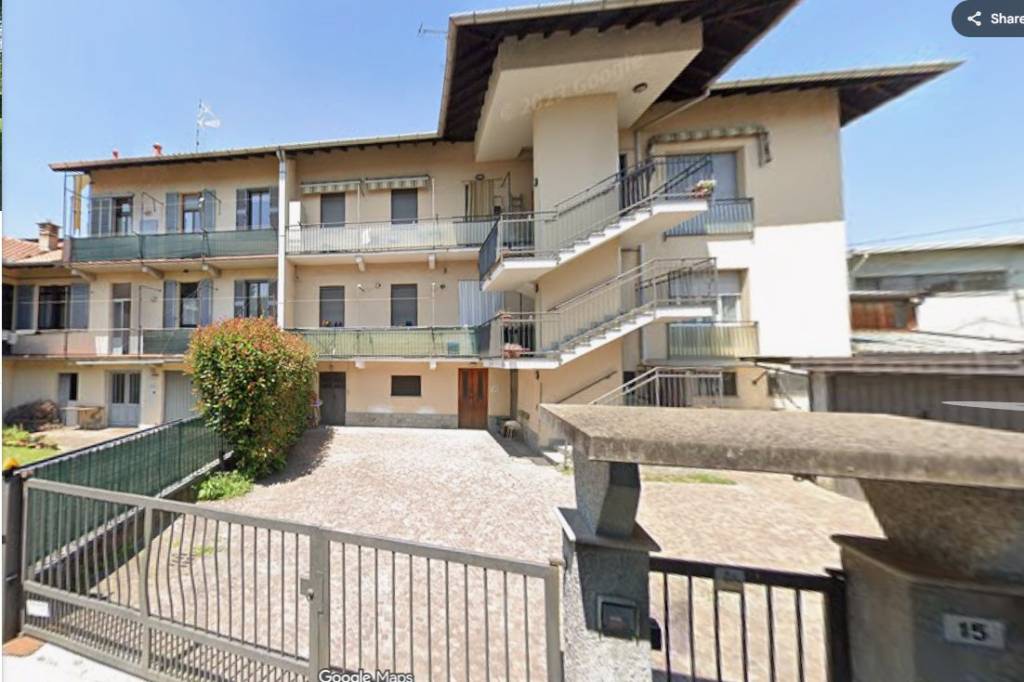 appartamento in vendita a Sesto Calende