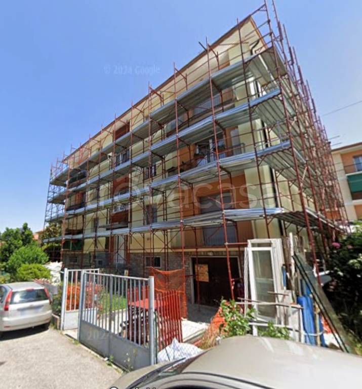 appartamento in vendita a Sesto Calende