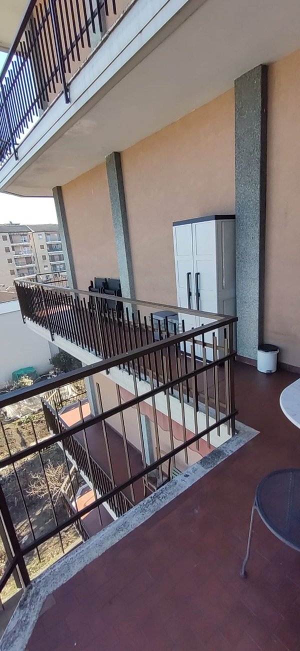 appartamento in vendita a Sesto Calende