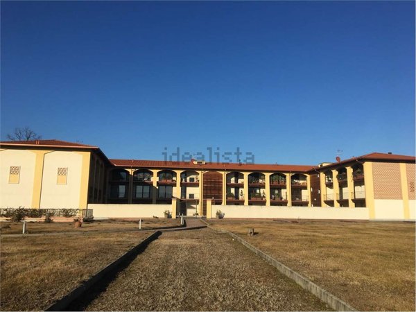 appartamento in vendita a Sesto Calende