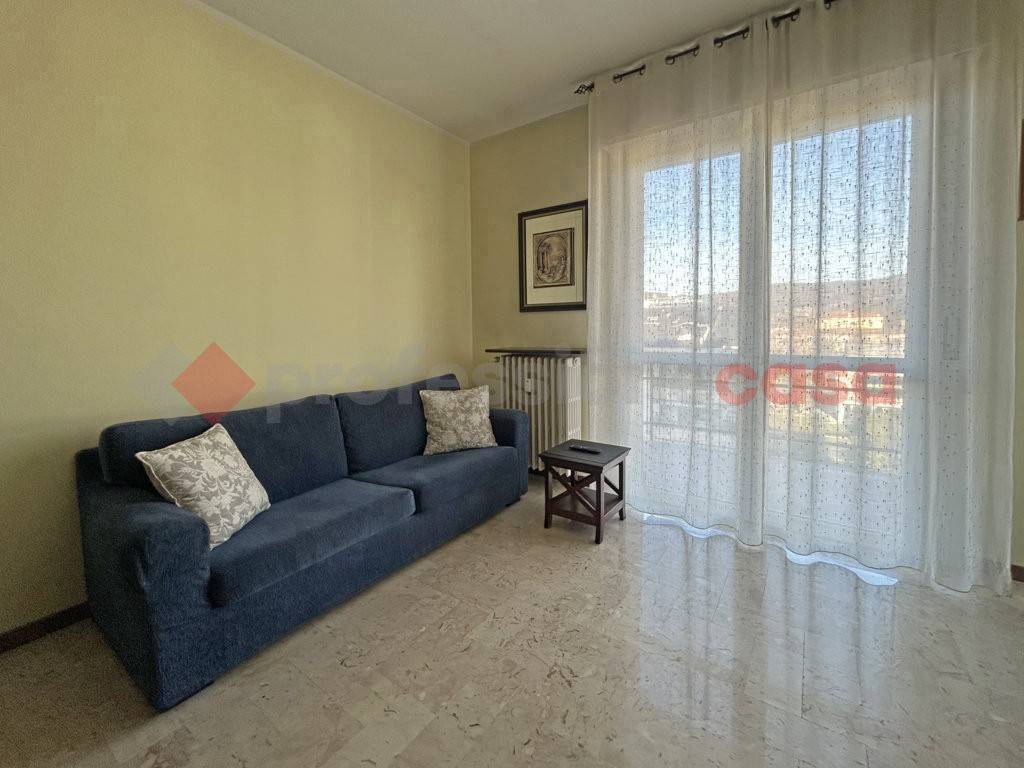 appartamento in vendita a Sesto Calende