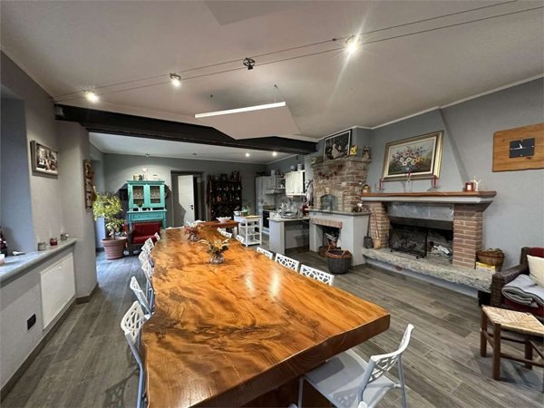 appartamento in vendita a Sesto Calende