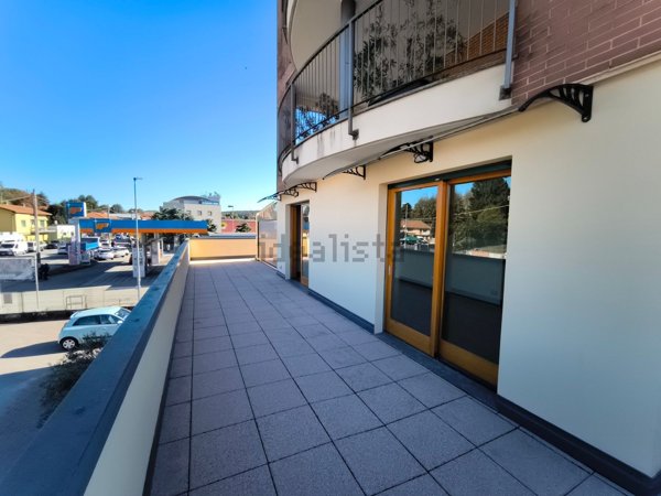 appartamento in vendita a Sesto Calende