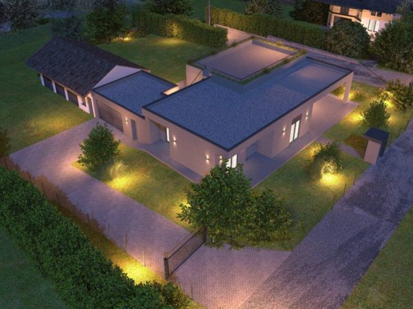 casa indipendente in vendita a Sesto Calende in zona Lentate