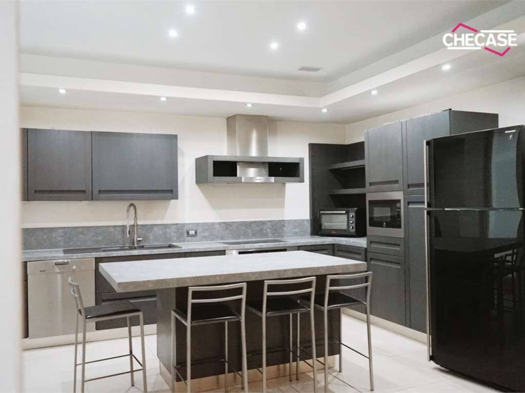 appartamento in vendita a Sesto Calende