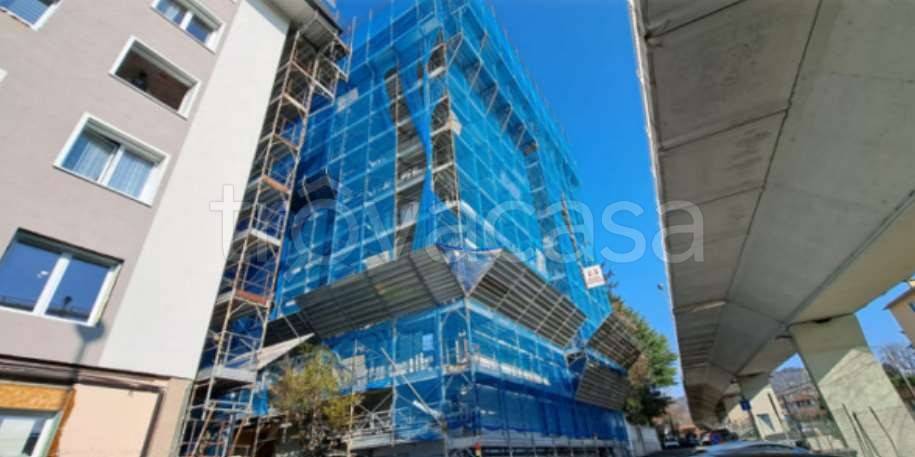 appartamento in vendita a Sesto Calende