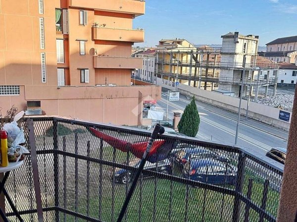 appartamento in vendita a Sesto Calende