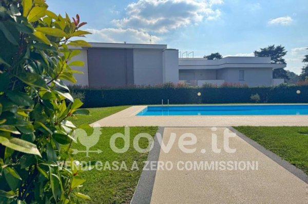 appartamento in vendita a Sesto Calende