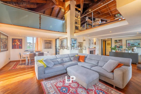 appartamento in vendita a Sesto Calende