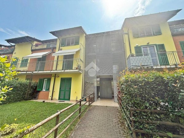 appartamento in vendita a Sesto Calende