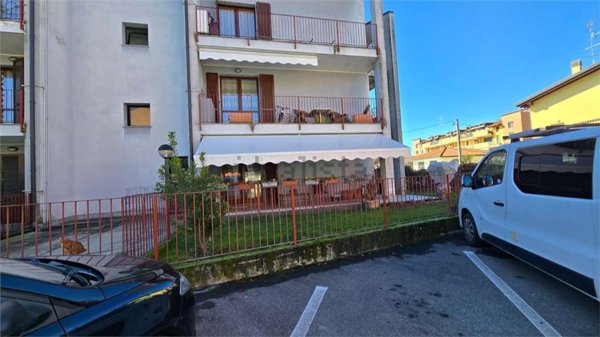 appartamento in vendita a Sesto Calende