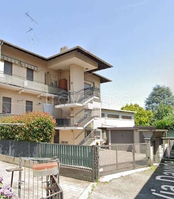appartamento in vendita a Sesto Calende
