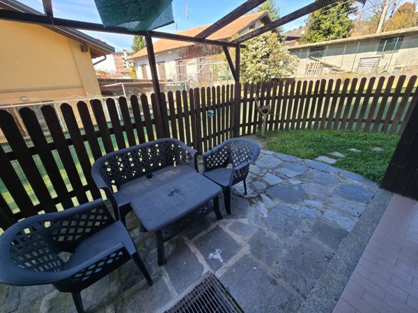 appartamento in vendita a Sesto Calende in zona San Giorgio