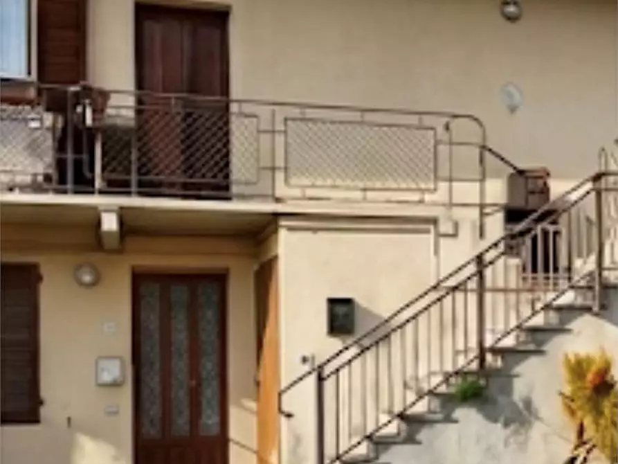 appartamento in vendita a Sesto Calende