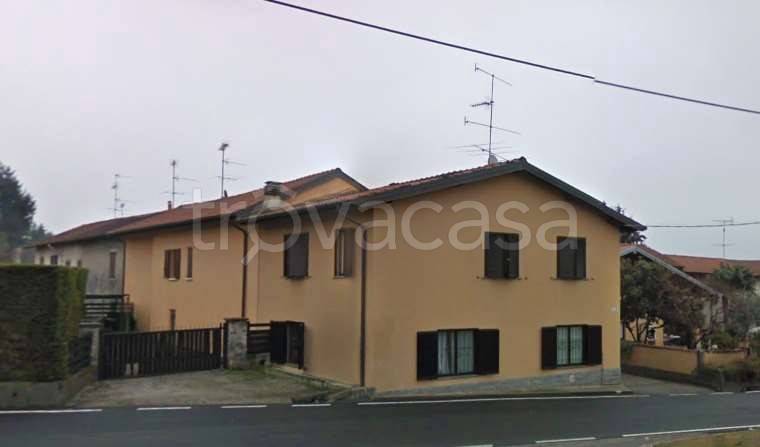 appartamento in vendita a Sesto Calende