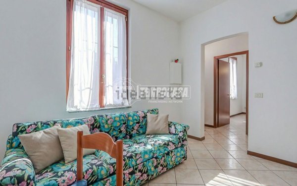 appartamento in vendita a Sesto Calende