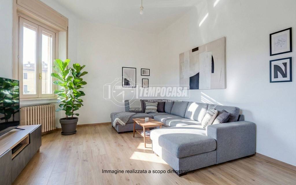 appartamento in vendita a Sesto Calende