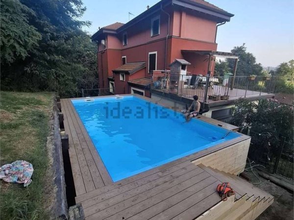 casa indipendente in vendita a Sesto Calende in zona Cocquo