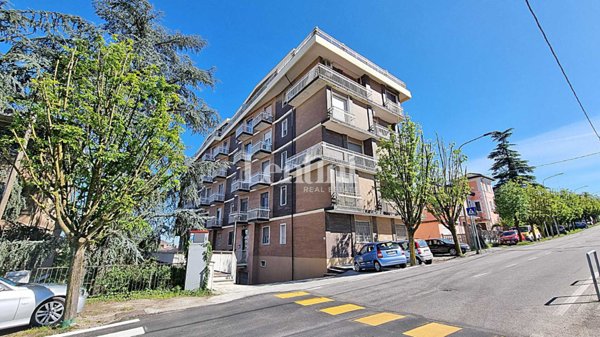 appartamento in vendita a Sesto Calende in zona Sant'Anna
