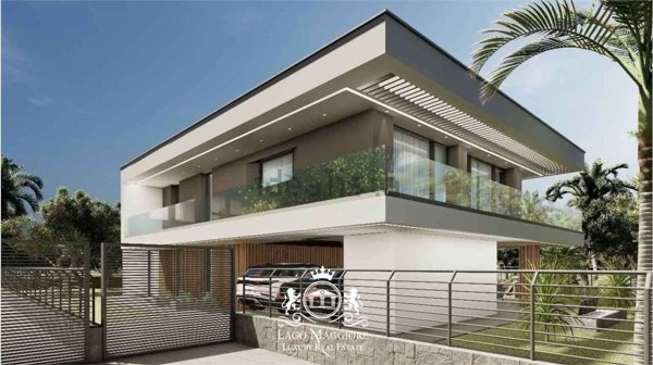 casa indipendente in vendita a Sesto Calende