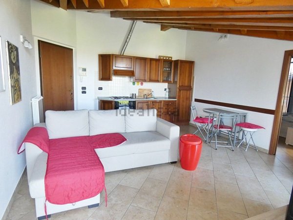 appartamento in vendita a Sesto Calende