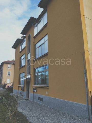 appartamento in vendita a Sesto Calende in zona San Giorgio