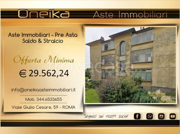 appartamento in vendita a Sesto Calende in zona San Giorgio