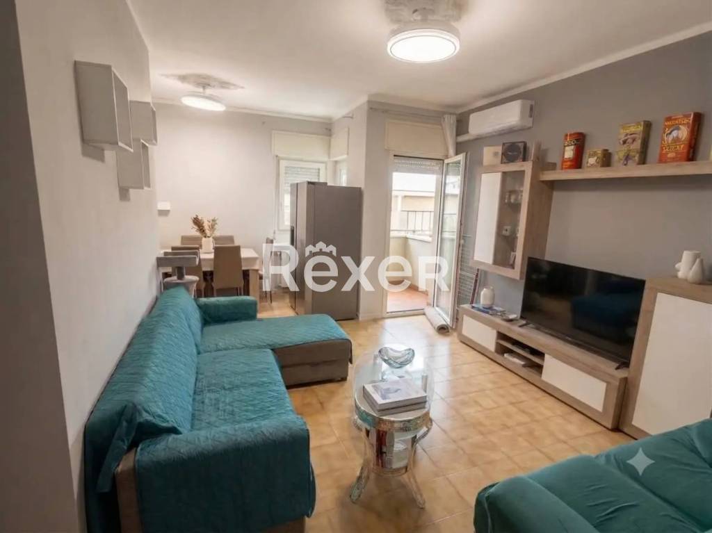appartamento in vendita a Sesto Calende in zona Sant'Anna