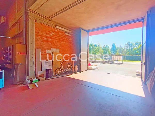 appartamento in vendita a Sesto Calende in zona Sant'Anna