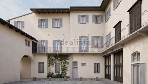 appartamento in vendita a Sesto Calende