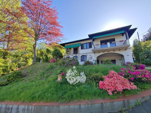 casa indipendente in vendita a Solbiate Arno