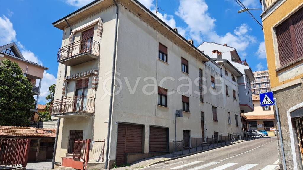 appartamento in vendita a Solbiate Arno