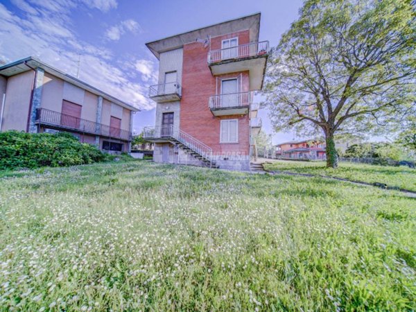 casa indipendente in vendita a Solbiate Arno