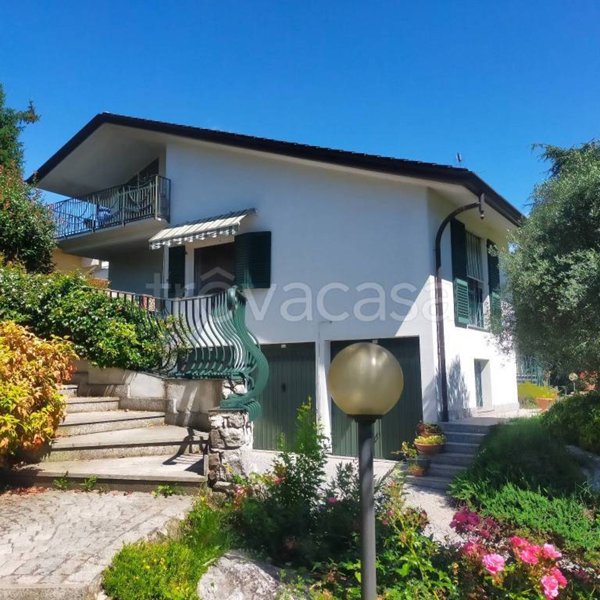 casa indipendente in vendita a Solbiate Arno