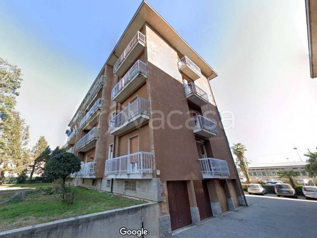 appartamento in vendita a Solbiate Arno