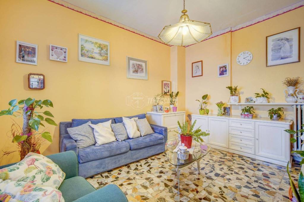 appartamento in vendita a Solbiate Arno